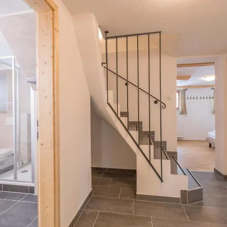 木屋 Spacious Chalet In Kirchberg With Mountain View *