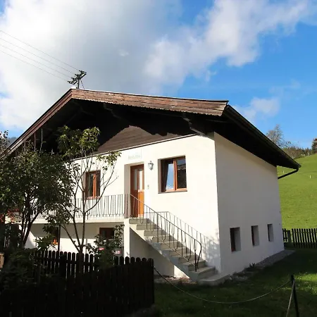 Spacious Chalet In Kirchberg With Mountain View 木屋 蒂罗尔-基希贝格