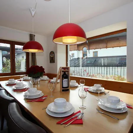 샬레 Spacious Chalet In Kirchberg With Mountain View